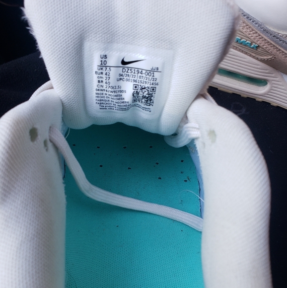 Nike Air Max - Picture 3 of 6